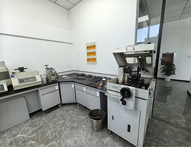 Laboratoire de l’usine de Wuhu · Équipements d’inspection
